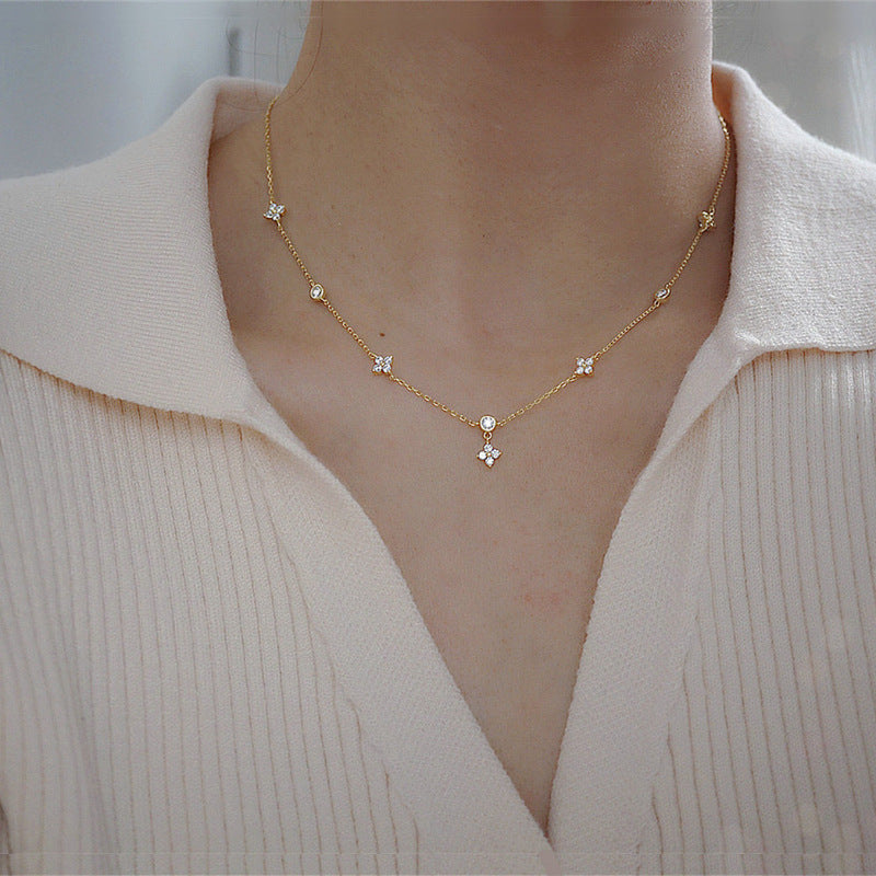 Four-leaf Flower Necklace