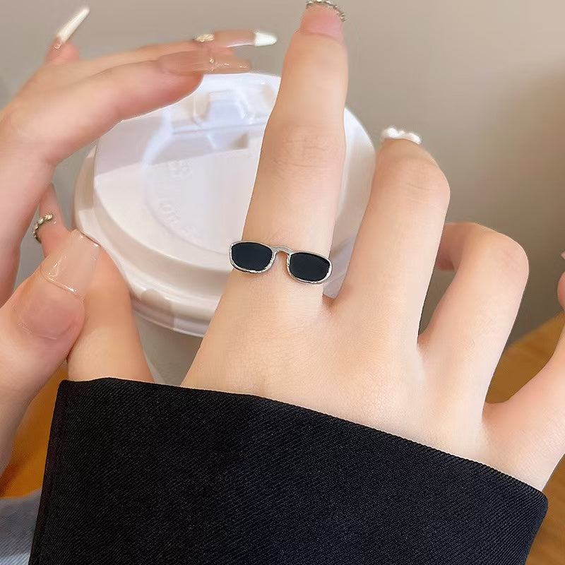 Cool Glasses Ring